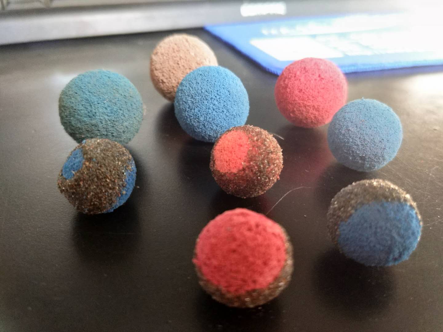 海綿膠球，金剛砂膠球